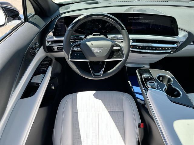 new 2025 Cadillac LYRIQ car