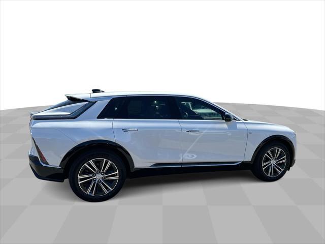 new 2025 Cadillac LYRIQ car