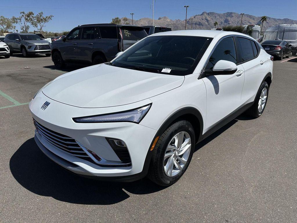 new 2025 Buick Envista car, priced at $22,406