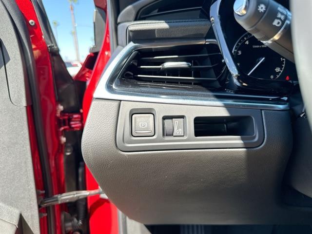 new 2025 Cadillac XT6 car, priced at $44,165