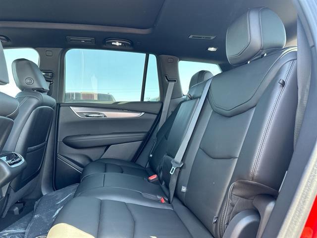 new 2025 Cadillac XT6 car, priced at $44,165