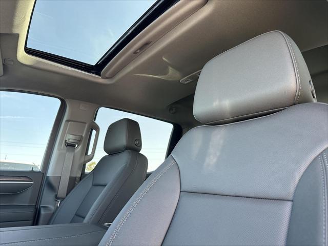 new 2025 GMC Sierra 1500 car, priced at $53,075
