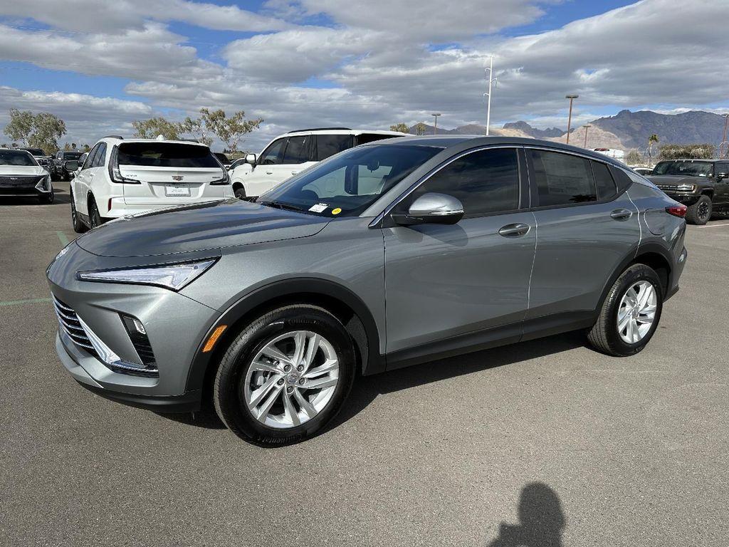 new 2025 Buick Envista car, priced at $23,536