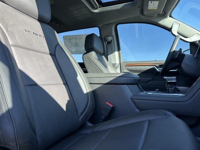 new 2026 GMC Sierra 1500 car, priced at $74,900