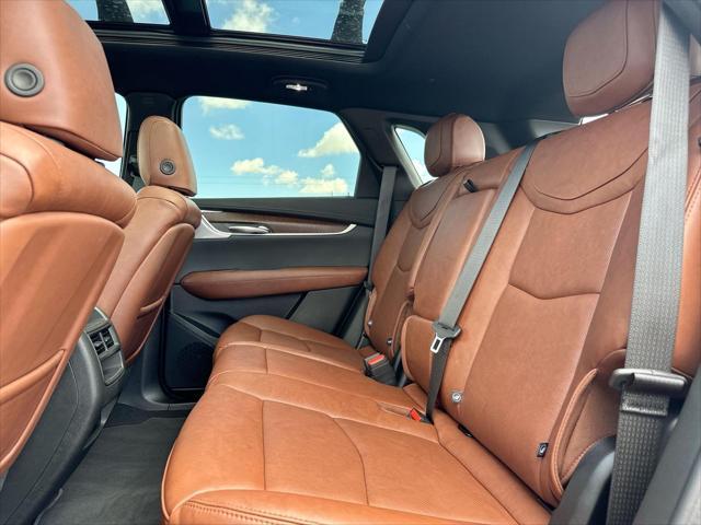 new 2025 Cadillac XT5 car, priced at $66,950
