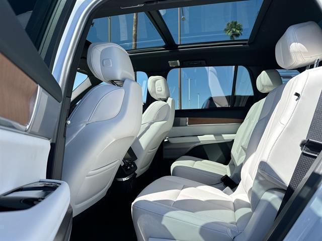 new 2026 Cadillac VISTIQ car, priced at $81,615