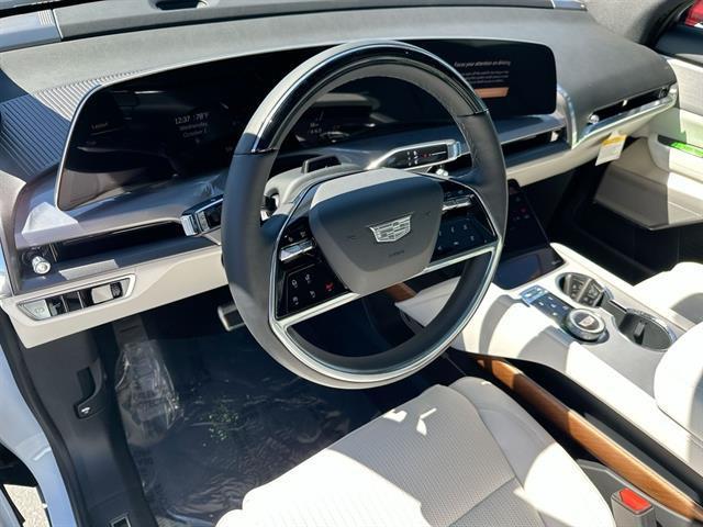 new 2026 Cadillac VISTIQ car, priced at $81,615