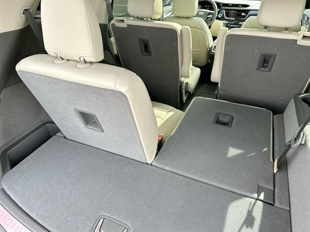 new 2025 Cadillac XT6 car, priced at $53,590