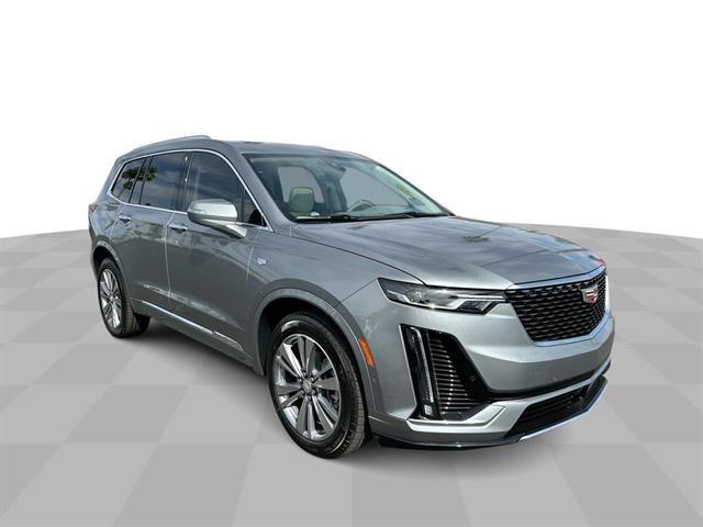 new 2025 Cadillac XT6 car, priced at $53,590