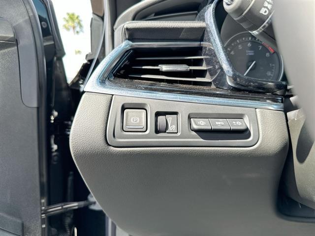 new 2025 Cadillac XT6 car, priced at $63,665