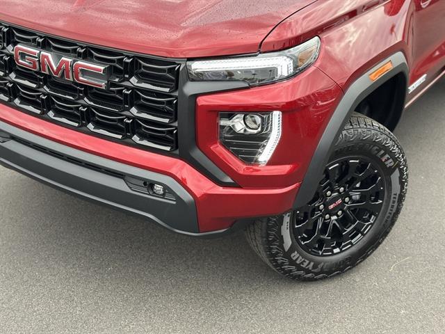 new 2026 GMC Canyon car, priced at $43,288
