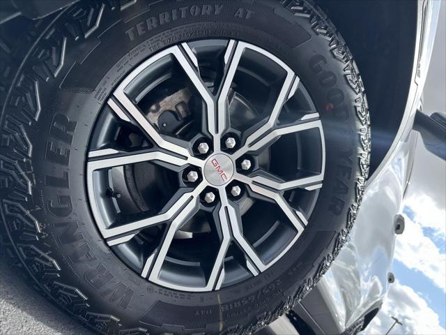 new 2025 GMC Acadia car, priced at $57,480