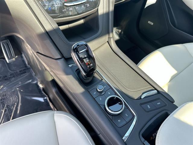 new 2025 Cadillac XT6 car, priced at $62,965