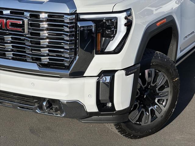 new 2025 GMC Sierra 3500 car, priced at $85,423