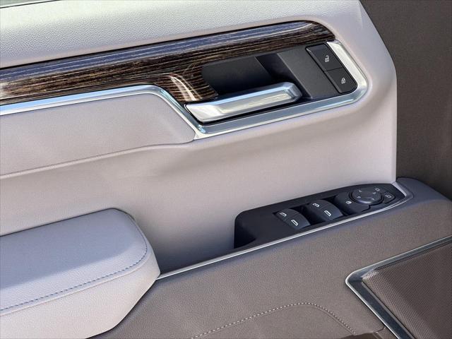 new 2025 GMC Sierra 1500 car, priced at $47,730
