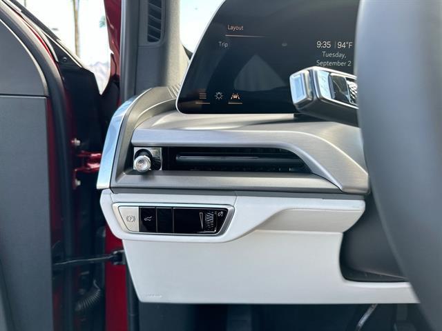 new 2026 Cadillac VISTIQ car, priced at $81,615