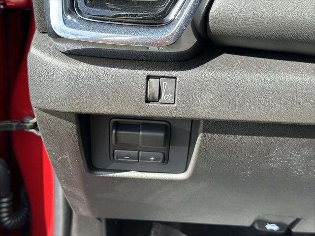 new 2025 GMC Canyon car, priced at $47,114