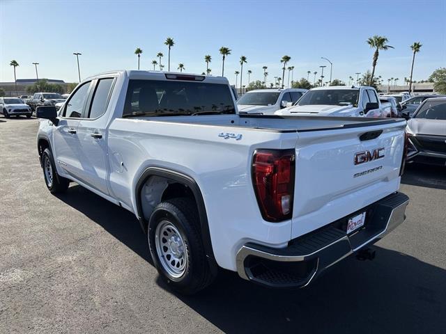 new 2025 GMC Sierra 1500 car, priced at $34,980