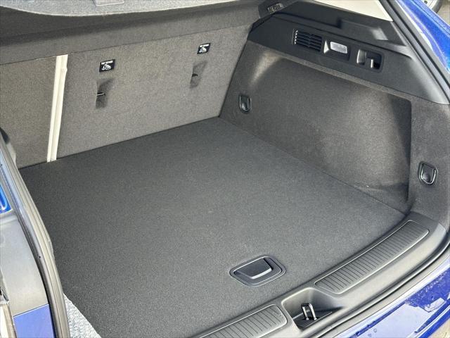 new 2025 Buick Envision car, priced at $44,264