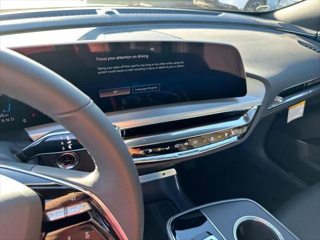 new 2025 Cadillac LYRIQ car