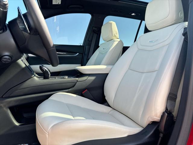 new 2025 Cadillac XT6 car, priced at $65,465