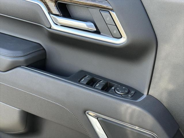 new 2025 GMC Sierra 1500 car, priced at $46,390