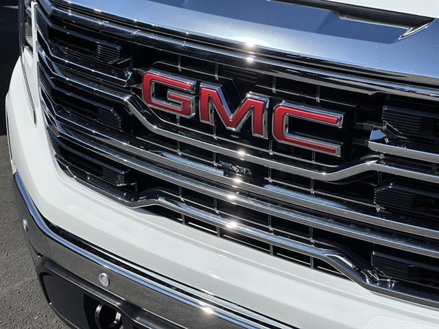 new 2026 GMC Sierra 1500 car, priced at $65,225
