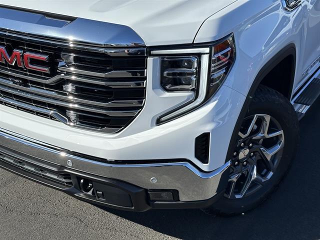 new 2026 GMC Sierra 1500 car, priced at $65,225