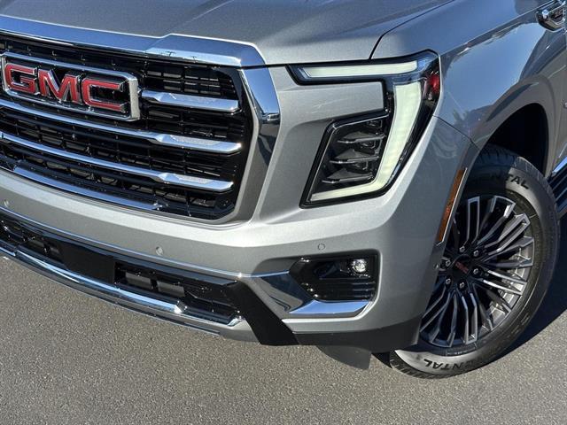 new 2025 GMC Yukon XL car, priced at $80,184