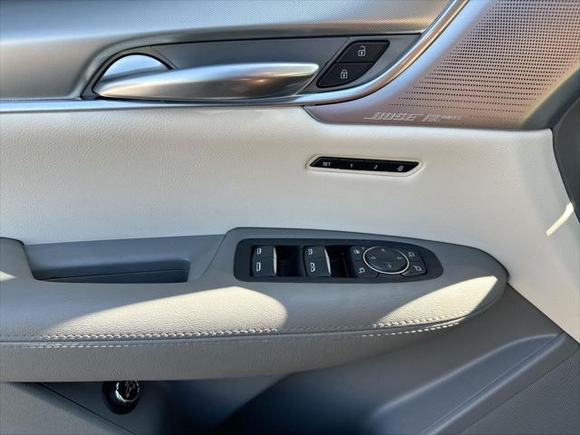 new 2025 Cadillac XT5 car, priced at $53,434