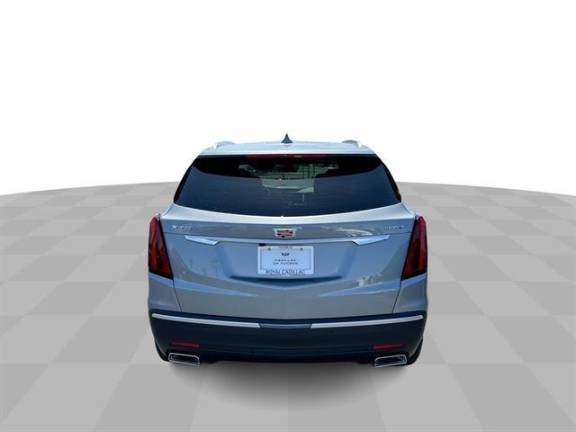 new 2025 Cadillac XT5 car, priced at $38,790