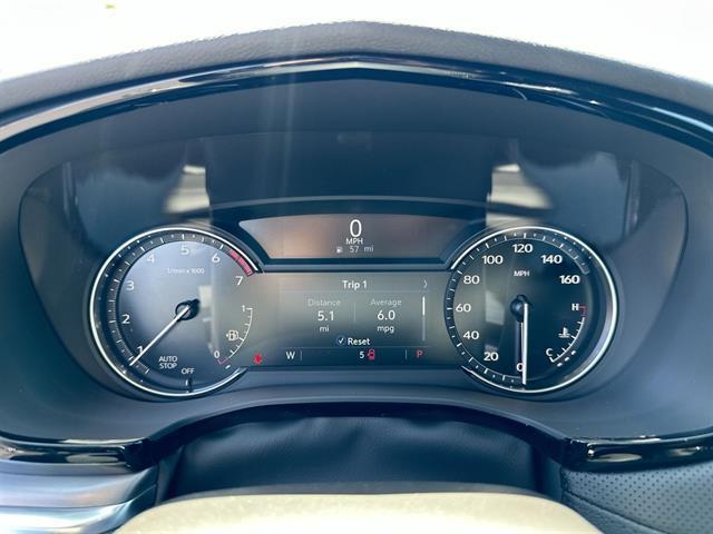 new 2025 Cadillac XT5 car, priced at $38,790