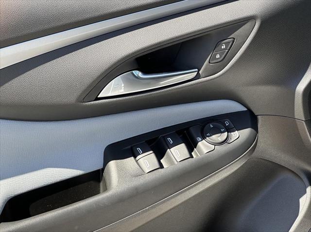 new 2025 Buick Envista car, priced at $23,536