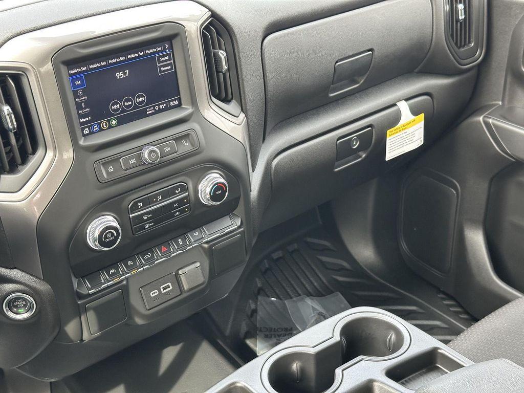 new 2025 GMC Sierra 1500 car, priced at $30,030