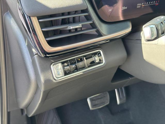 new 2025 Buick Envision car, priced at $39,842