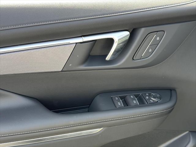 new 2025 Buick Enclave car, priced at $45,398