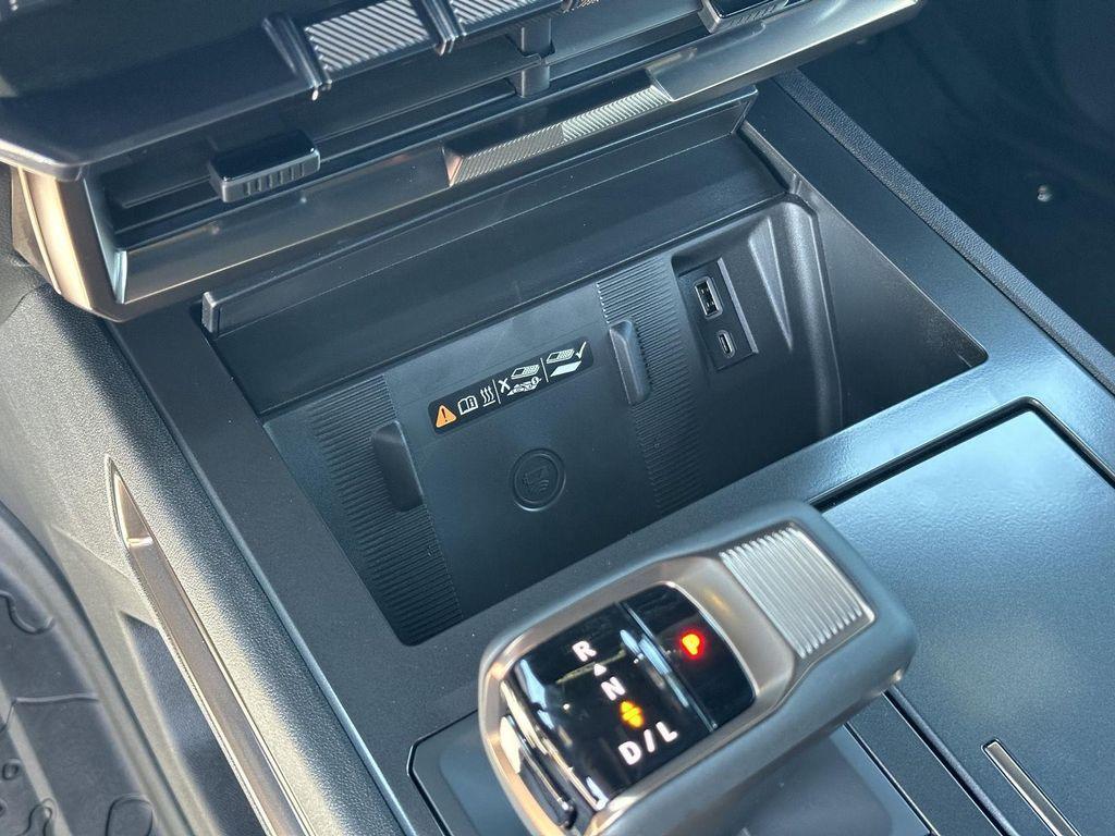 new 2025 GMC HUMMER EV SUV car, priced at $91,690