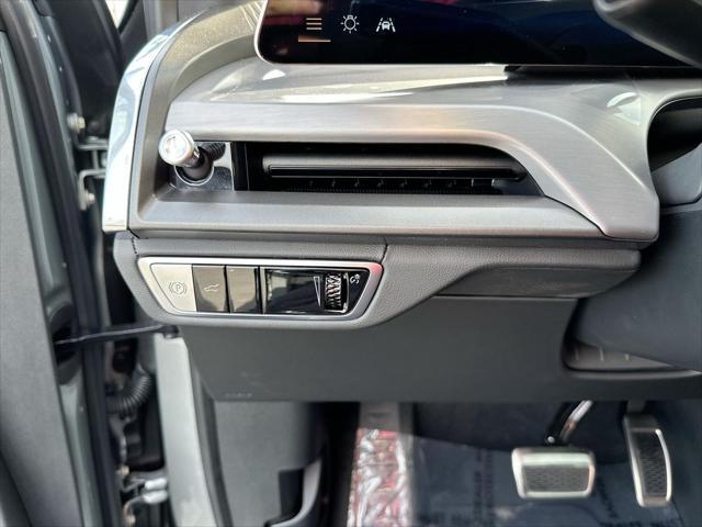 new 2026 Cadillac VISTIQ car, priced at $80,390