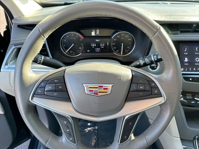 used 2023 Cadillac XT5 car, priced at $34,980