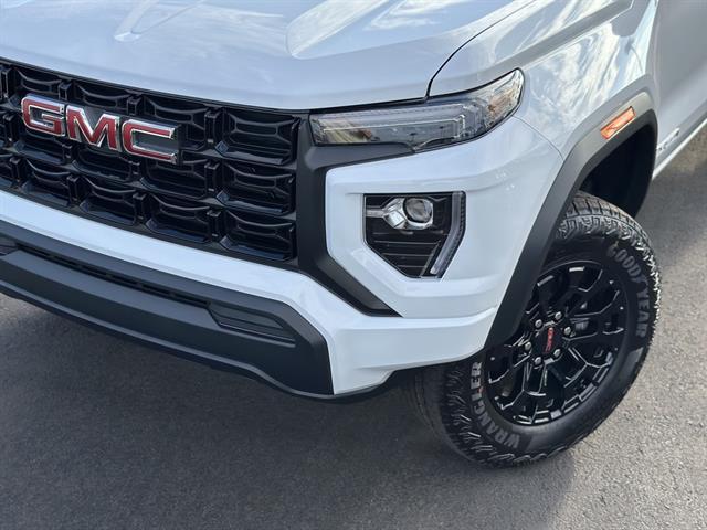new 2026 GMC Canyon car, priced at $40,586