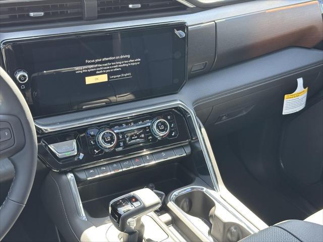 new 2025 GMC Sierra 1500 car, priced at $70,395