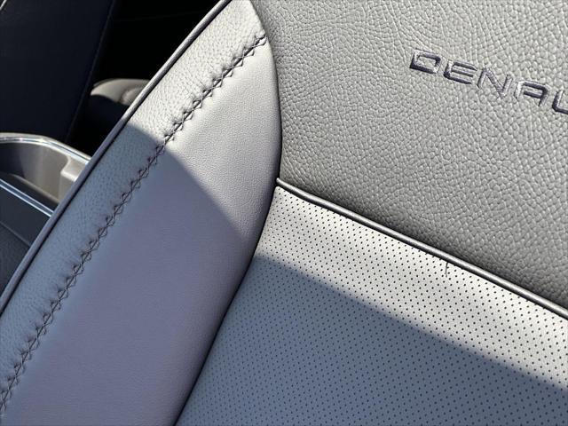 new 2025 GMC Sierra 1500 car, priced at $70,395