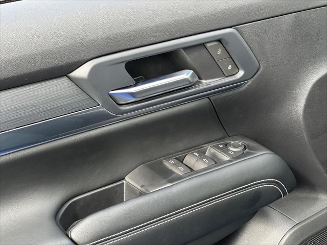 new 2025 GMC Terrain car, priced at $31,890