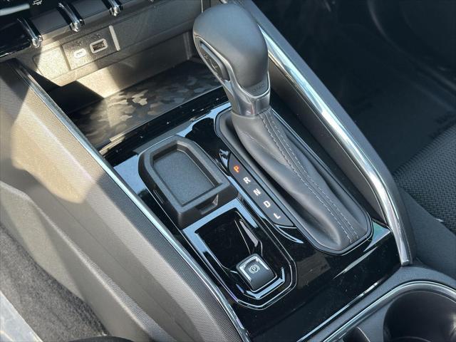 new 2025 GMC Canyon car, priced at $43,625
