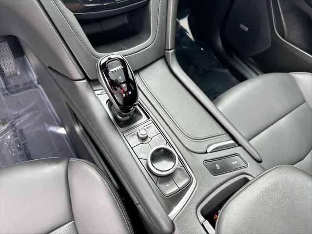 new 2025 Cadillac XT5 car, priced at $53,365