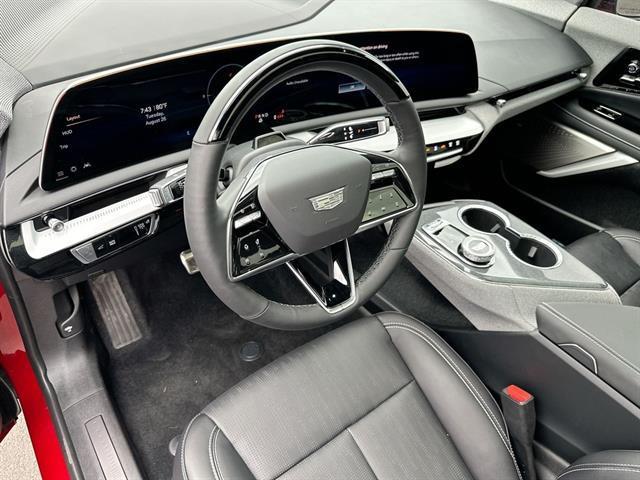 new 2025 Cadillac OPTIQ car, priced at $59,095