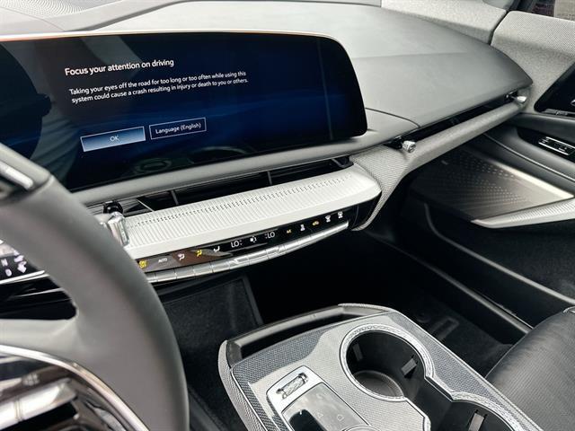 new 2025 Cadillac OPTIQ car, priced at $59,095