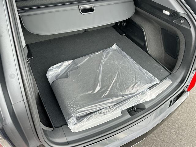 new 2025 Cadillac OPTIQ car, priced at $59,095