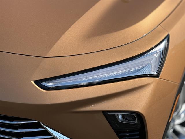 new 2025 Buick Envista car, priced at $23,536