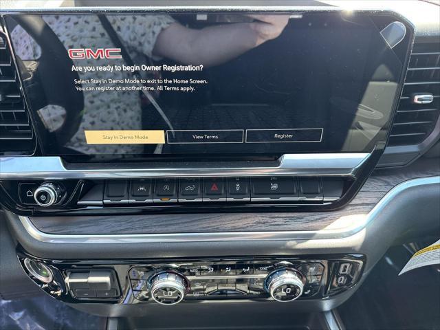 new 2025 GMC Sierra 1500 car, priced at $59,194